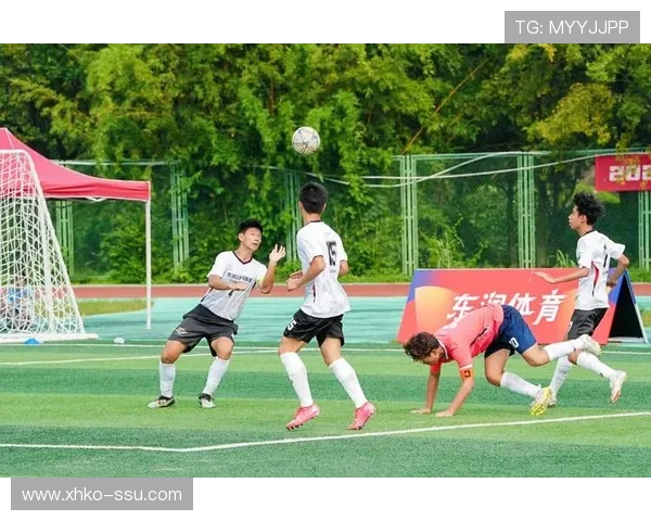 足球热议：成都足球队的战术争议