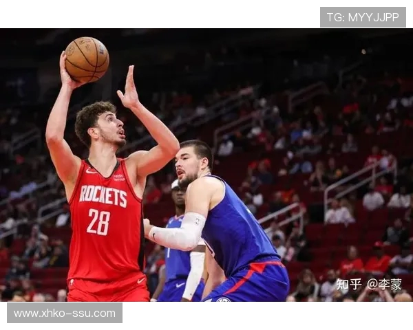 快船与火箭激战20号赛场谁能在西部争夺战中占得先机
