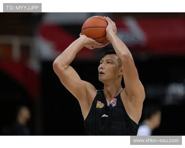 易建联：从篮球场上的巨星到中国体育的传奇代表之路