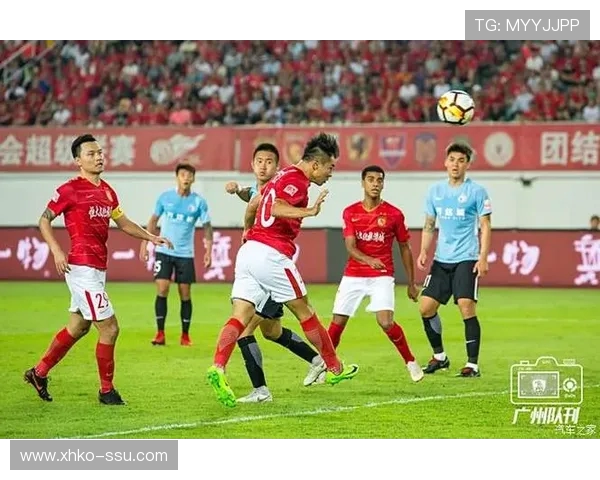 深圳与广州恒大足球对决直播全程回顾及精彩瞬间分析
